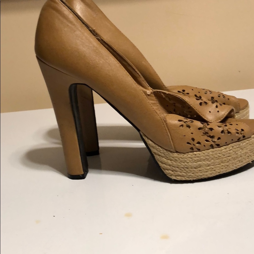 Platform heels